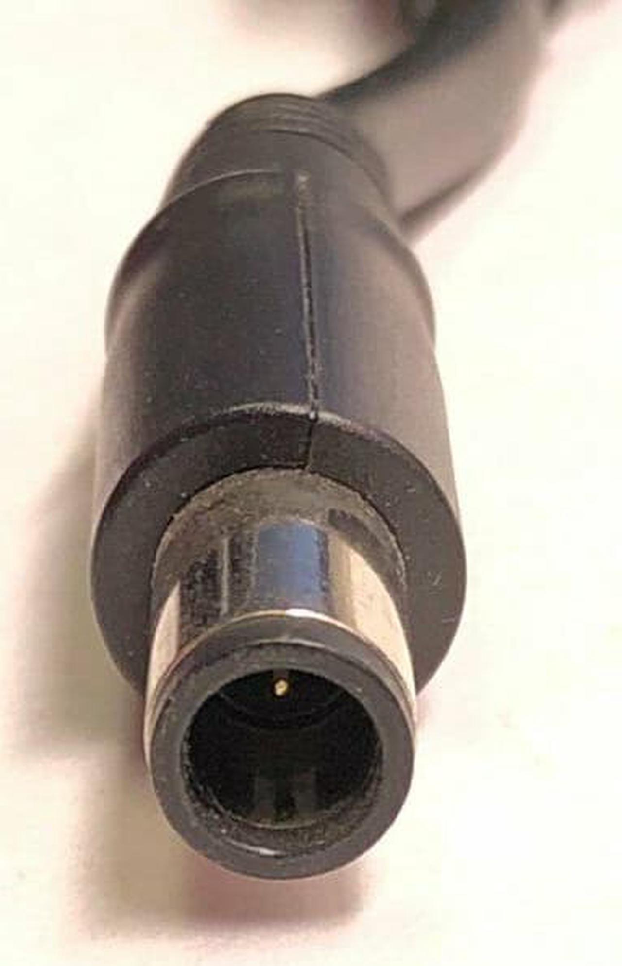 Alt view image 3 of 4 - Genuine AC Adapter For Dell Latitude D630 XFR E4200 E4300 Laptop Charger W/Cord OEM
