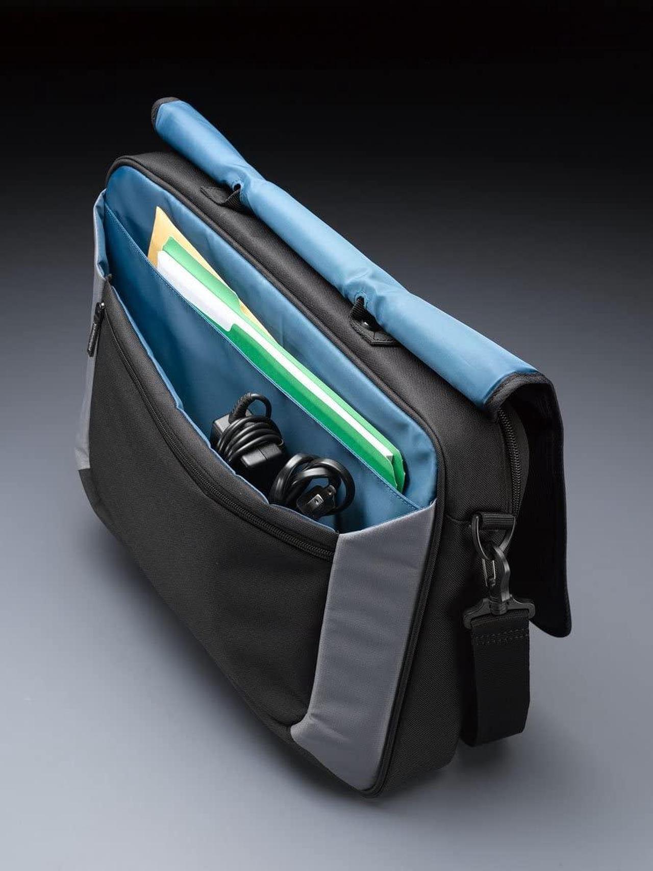 Alt view image 4 of 19 - Caselogic 3201140 17 in. Laptop Messenger Bag, Black - 3.37 x 17.75 x 13.75 in.