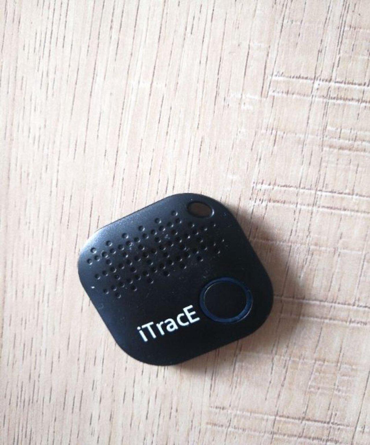 2021 ITRACE Smart Tracker Easy Key Finder Track Locations of Kids, Car, Keys, Pet, Wallet, Luggage, and More -Bluetooth with Camera Remote - Black