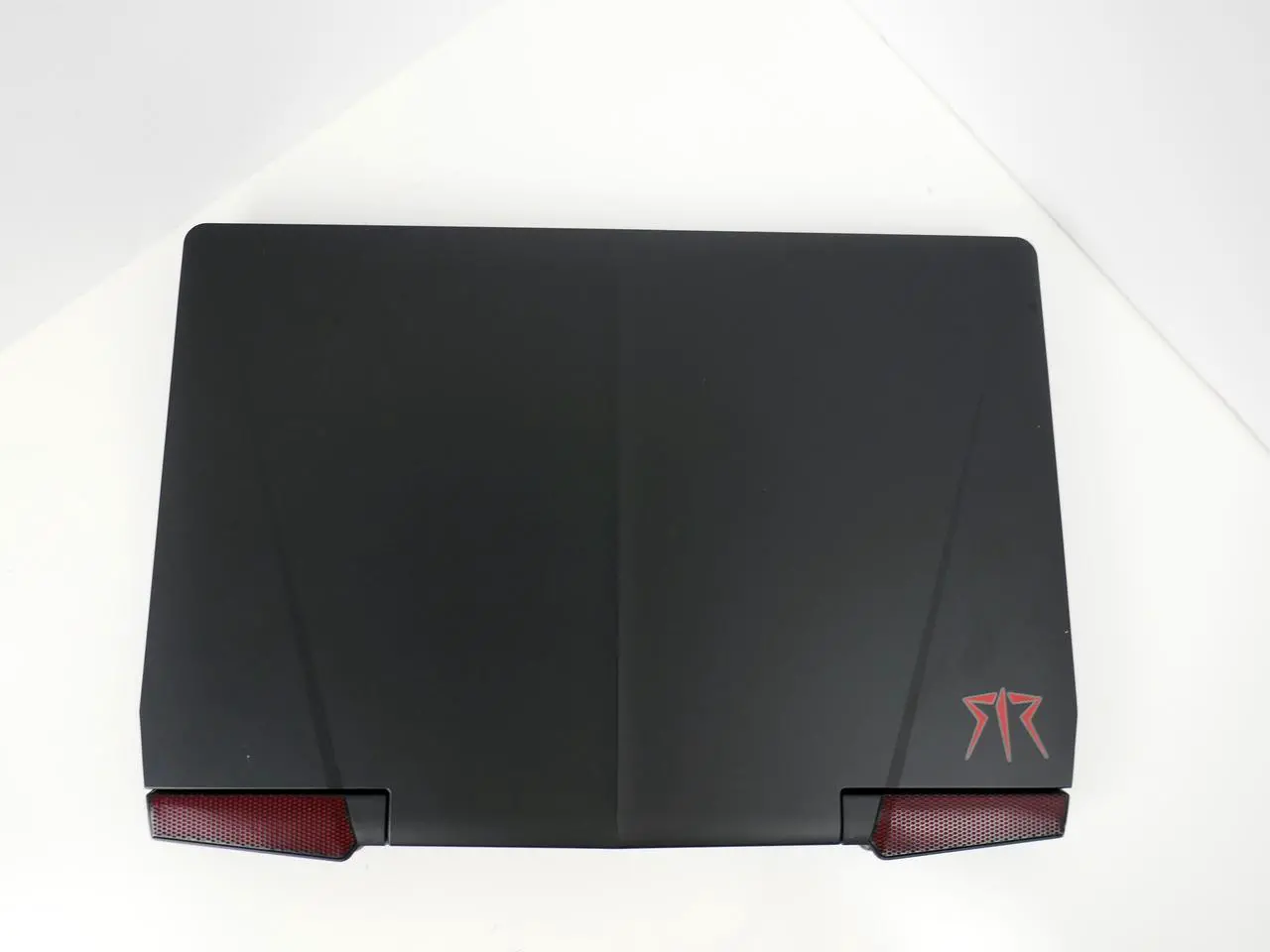 Alt view image 5 of 7 - Lenovo Rescuer 15ISK 80RQ i7-6700HQ 6th Gen SkyLake 32GB DDR4 RAM, 512GB SSD, Nvidia Geforce GTX 960M 4GB VRAM, 15.6'' Full HD (1920x1080) IPS Display Windows 11