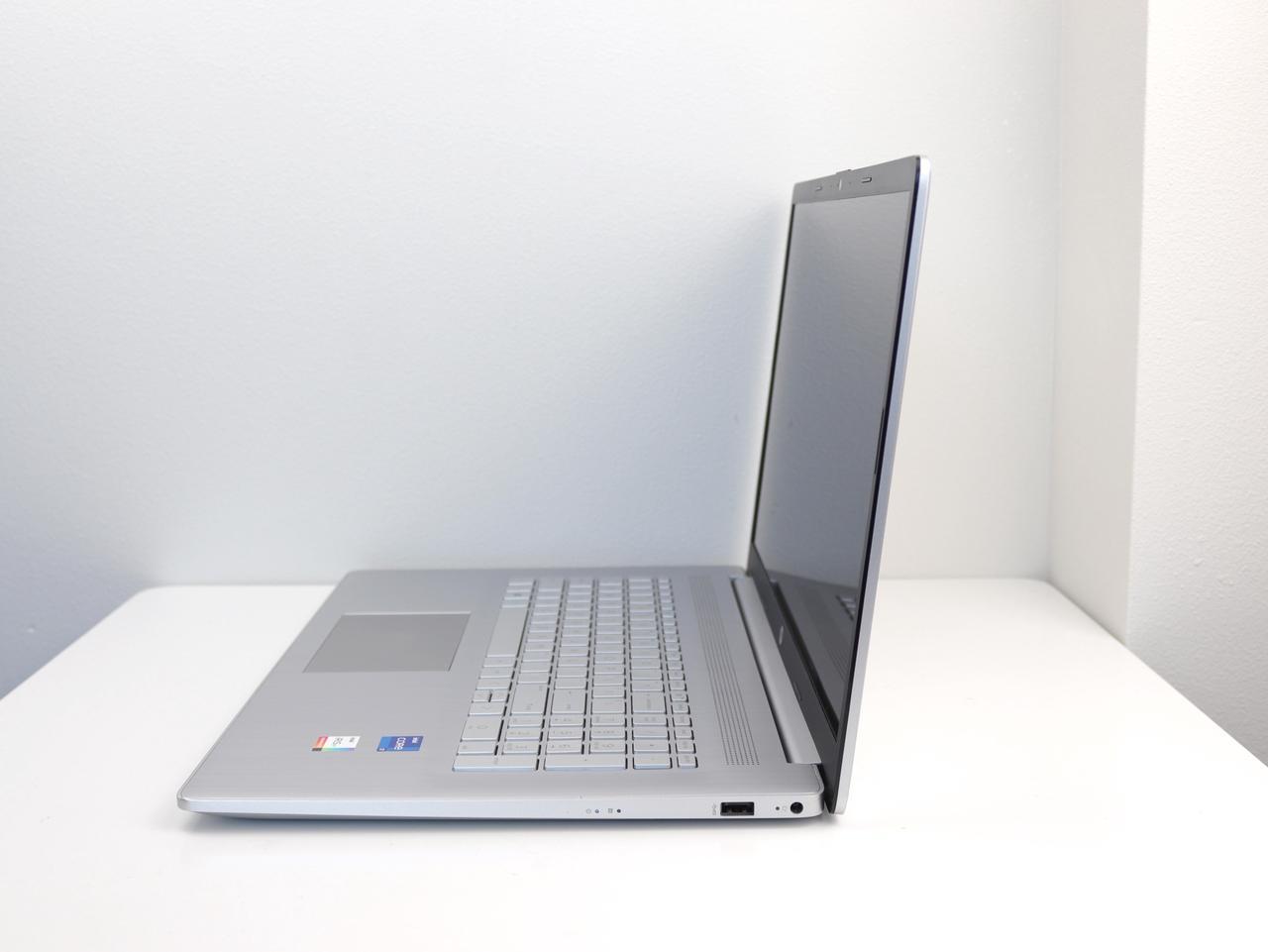 Alt view image 3 of 6 - HP 17t-cn000 Home & Business Laptop (Intel i7-1165G7 4-Core, 17.3" 60Hz HD+ (1600x900), Intel Iris Xe, 8GB RAM, 512GB PCIe SSD, Wifi, Windows 11)