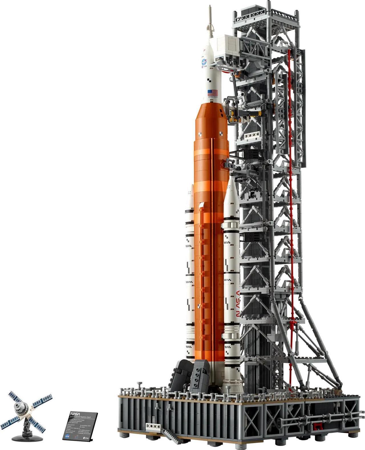 Main image of international version Icons Series 10341 NASA Artemis Space Launch System Number of parts 3601 Suitable for age 18+ toy building blocks