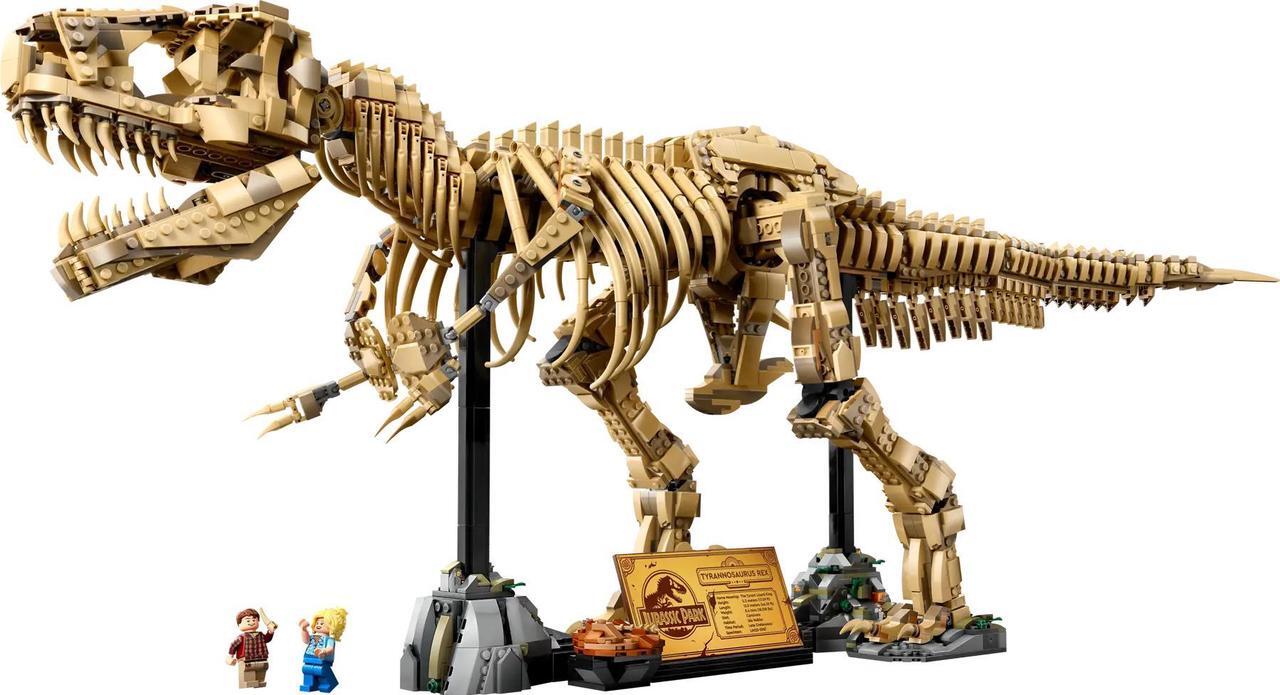 Main image of international version jurassic world Series 76968 Dinosaur Fossils: Tyrannosaurus rex Number of parts 3145 Suitable for age 18+ toy building blocks