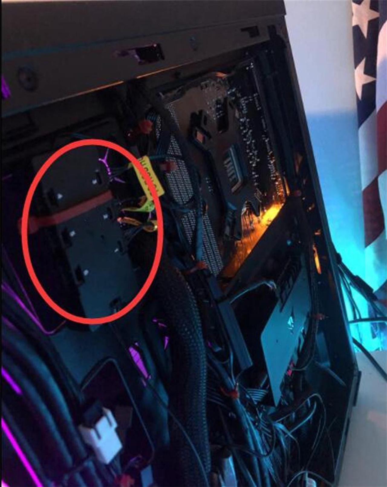Alt view image 7 of 7 - For Corsair RGB LED Fan Hub for Lightning Node Core iCue