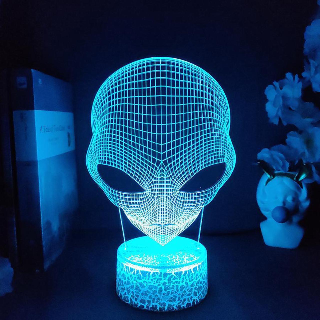 Weastlinks Pop-eyed Alien Shape 3D Night Light Child Cool Present for Bedroom Decor Cute Birthday Color Gift LED Table Lamp Baby Nightlight