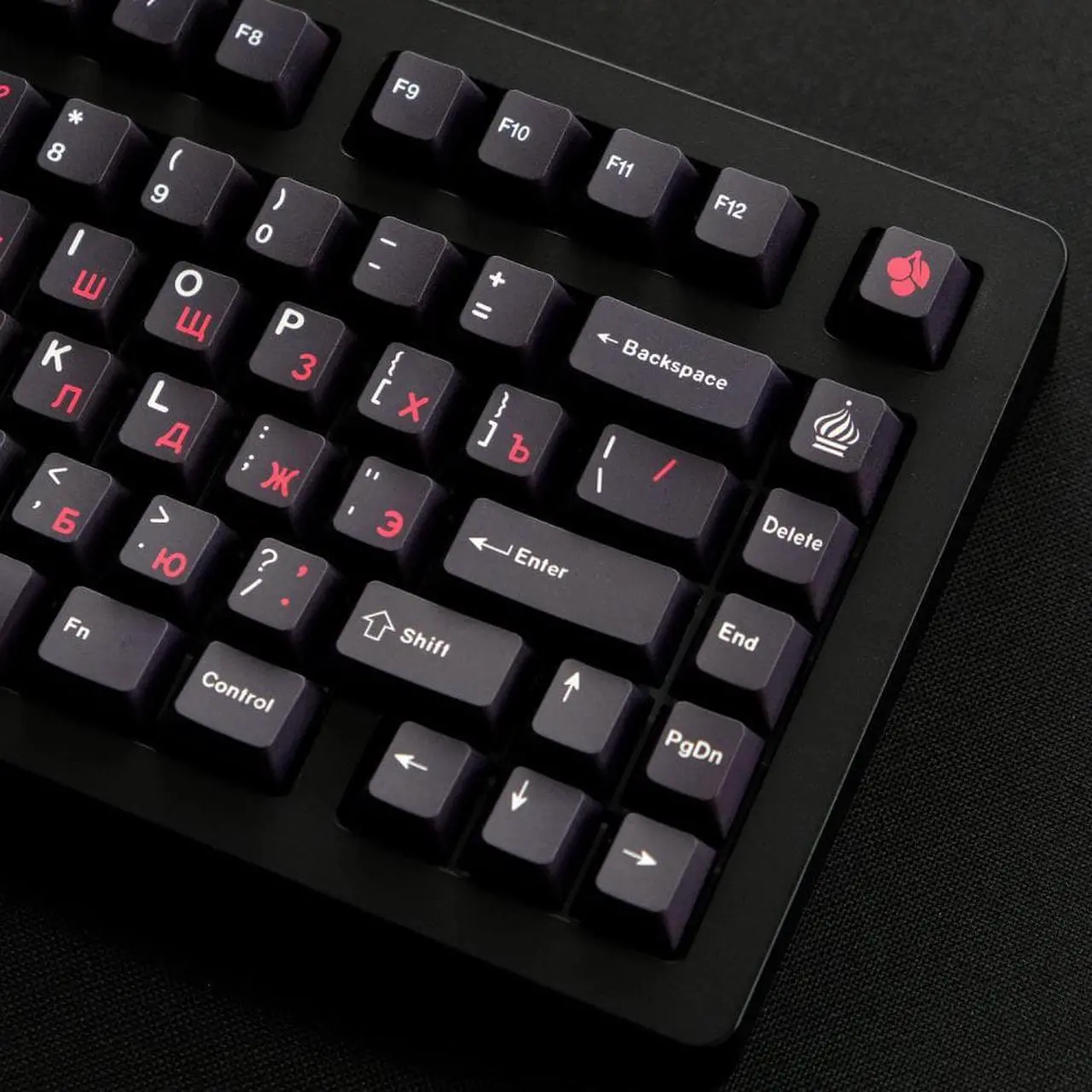 Alt view image 4 of 4 - 156 Keys Black Red Russian Keycaps PBT Dye Sublimation Mechanical Keyboard Keycap Cherry Profile For MX Switches Cherry Keycaps