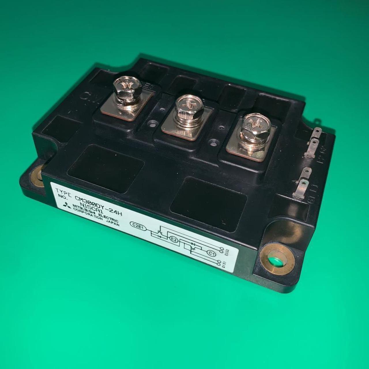 CM300DY-24H MODULE IGBT CM 300DY-24 H HIGH POWER SWITCHING USE INSULATED TYPE CM300DY24H CM300 DY-24H 300-24