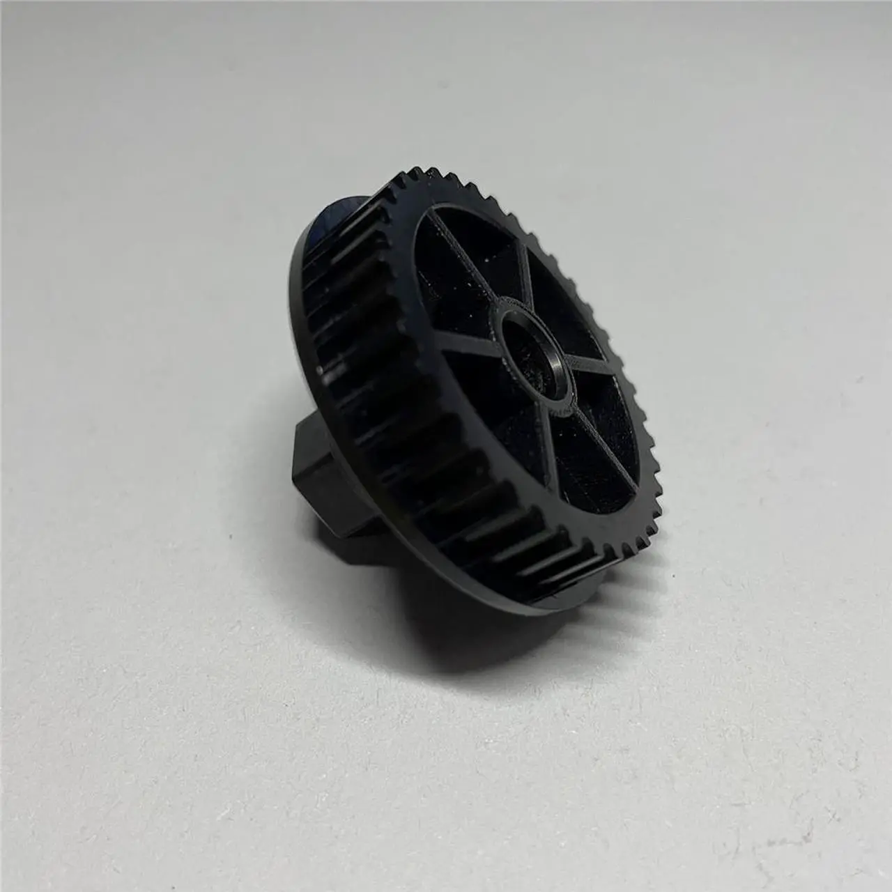 Alt view image 3 of 4 - 1PC Robot Vacuum Replacement Main Brush Gear For Neato D75 80 D80 85 D85 connected d3 d4 d5 d6 d7 d8 Accessories