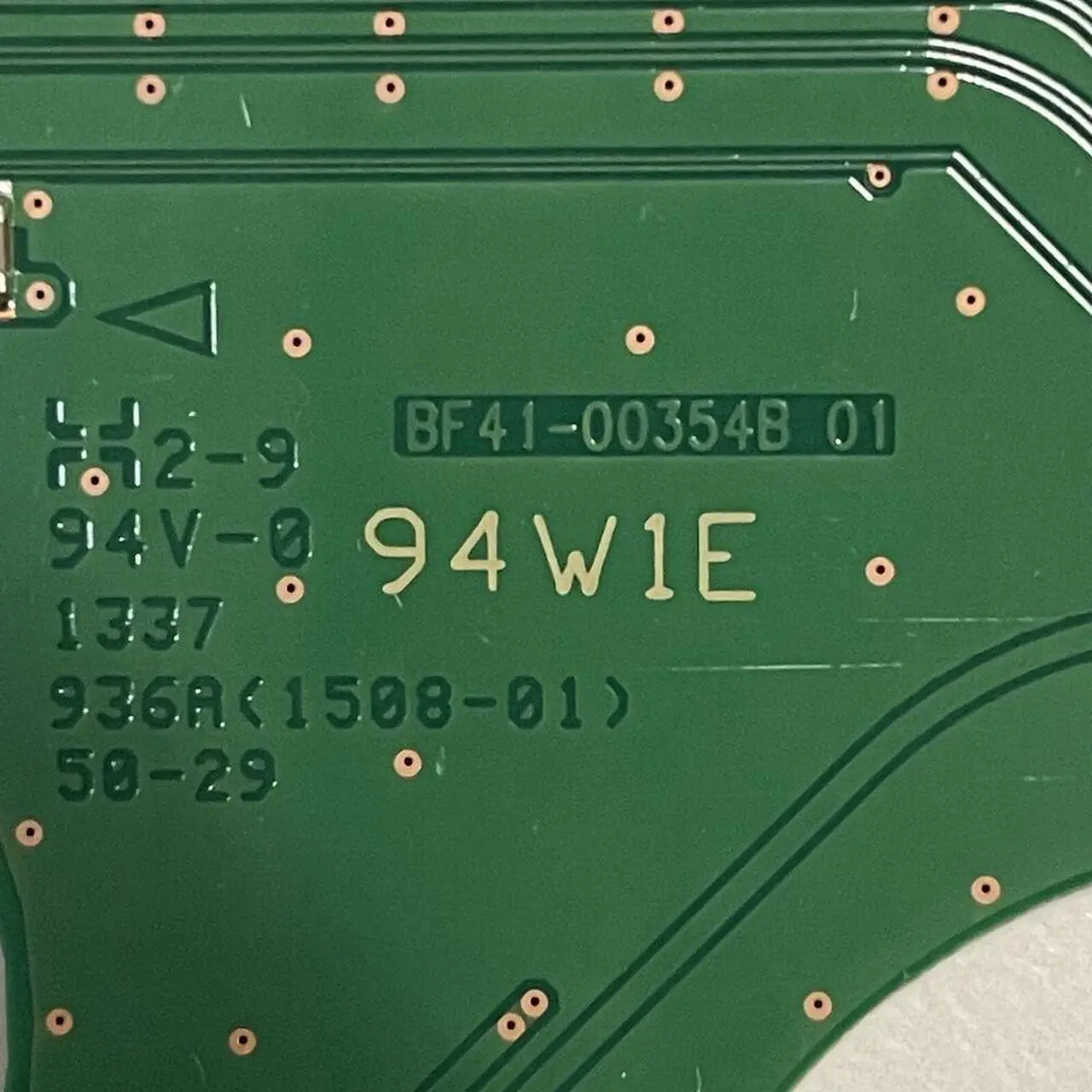 Alt view image 2 of 4 - SATA HDD PCB Board BF41-00354B 01 FW 2AR20003