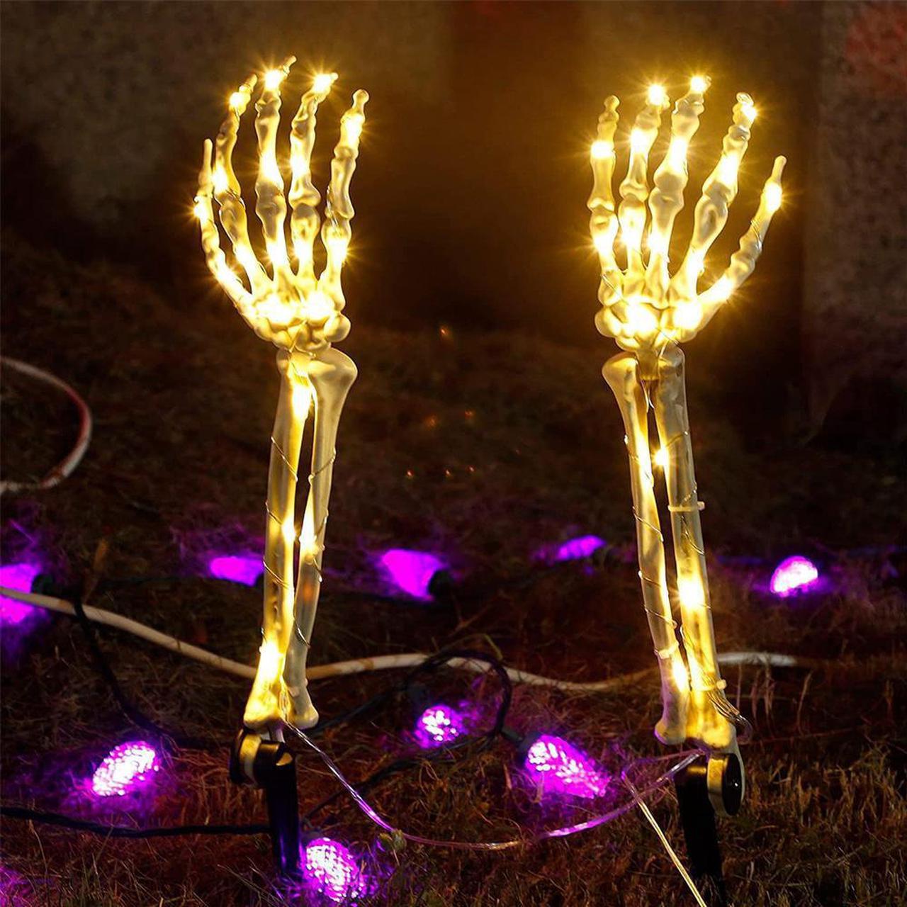 2pcs Skeleton Hand Light Outdoor Lighted Skeleton Arm Glowing Skull Hands Halloween Decor Garden Lawn Lamp