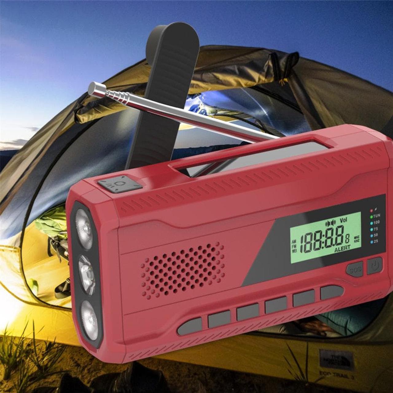 Multifunctional SOS Emergency Alarm Hand Radio LED Flashlight USB/Solar Charge