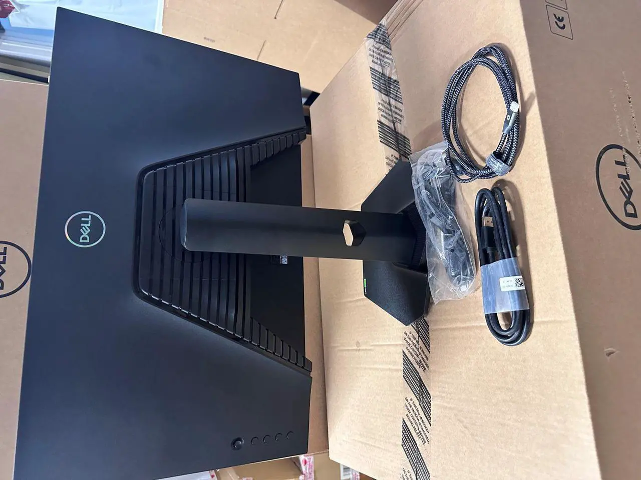 Alt view image 3 of 4 - Dell G2724D Gaming Monitor - 27-Inch QHD (2560x1440) 165Hz 1Ms Display, AMD FreeSync + NVIDIA G-SYNC Compatible, DP/HDMI Connectivity, Height/Pivot/Swivel/Tilt Adjustability - Black