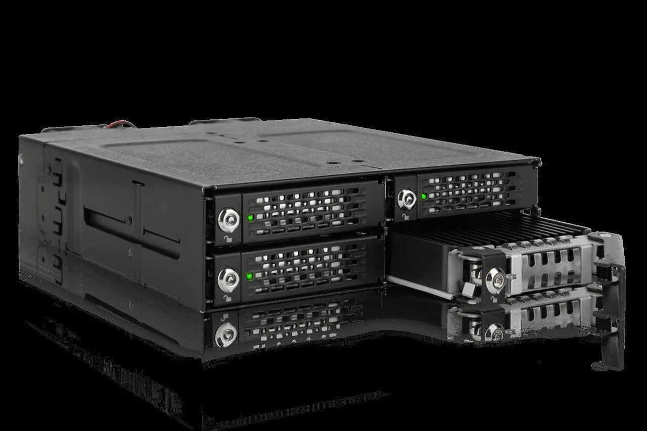 Alt view image 7 of 7 - Icy Dock MB720MK-B | 4 x M.2 NVMe SSD PCIe 4.0 Mobile Rack for 5.25" Bay with 4x OcuLink (not support Tri-mode) | Tough Armor