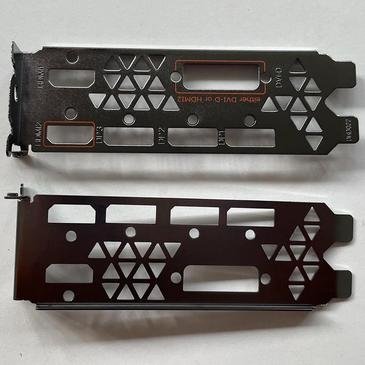 Alt view image 2 of 2 - Original New For Gigabyte AORUS GTX 1080Ti, GTX1080 Video Card Graphic Card I/O Shield Back Plate BackPlate Blende Bracket