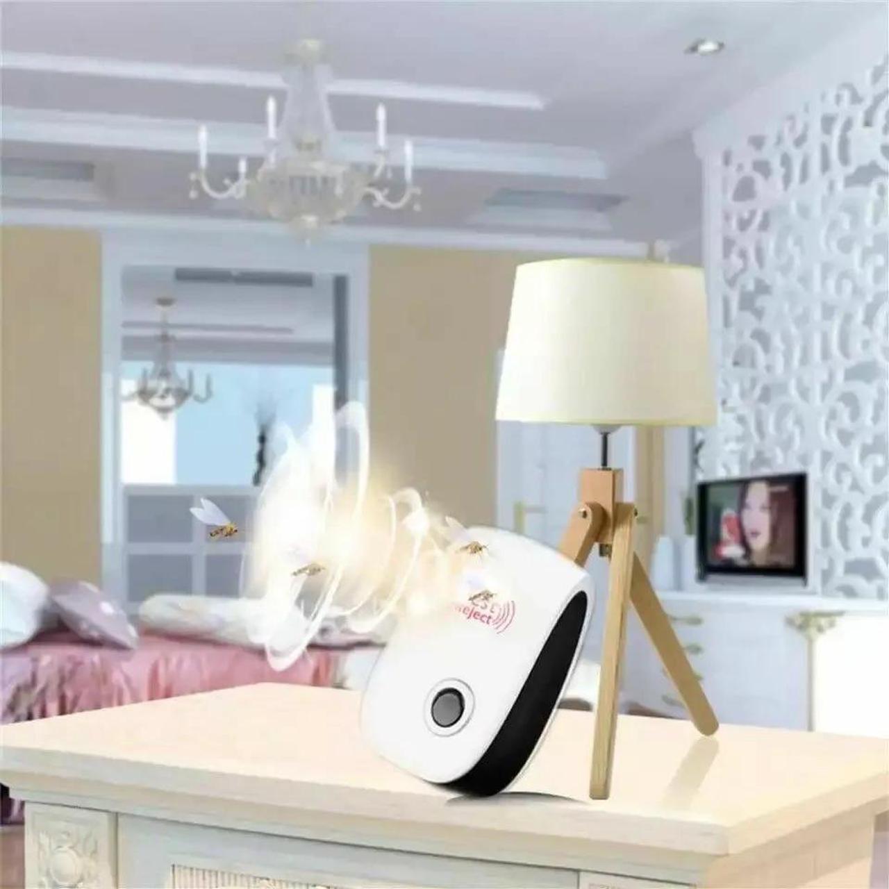Alt view image 4 of 7 - 1 pack Pest Reject Pro Ultrasonic Repeller Home Bed Bug Mites Spider Defender Roaches