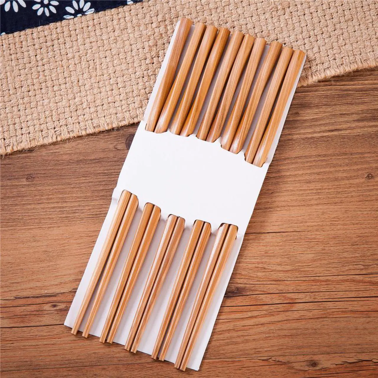 Main image of THY COLLECTIBLES 10 (5 Pairs) Durable Twist Bamboo Chopsticks