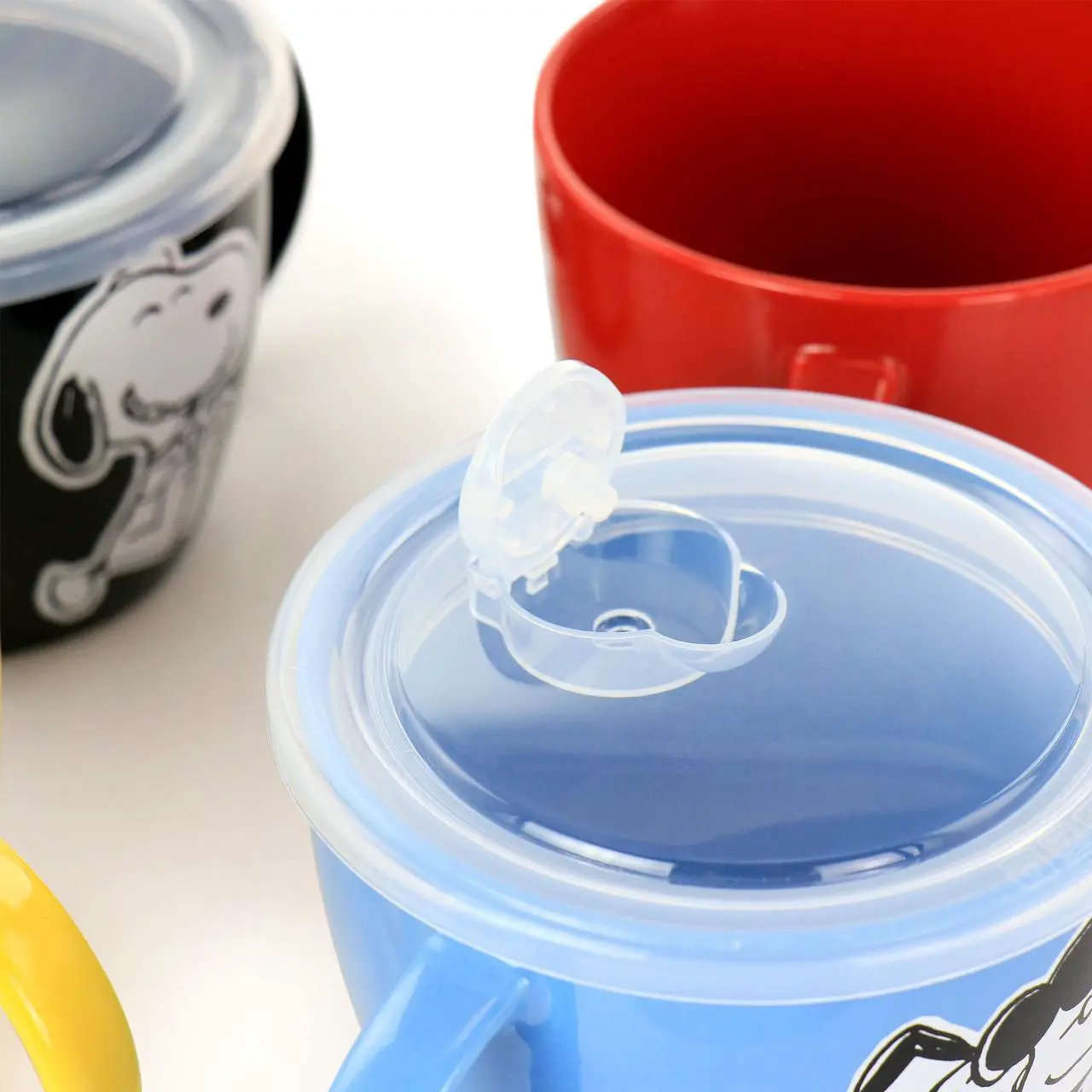 Alt view image 7 of 7 - Gibson Peanuts 70th Anniversary 4 Piece Stoneware 23.5oz Soup Bowl Set with Vented Lids in Assorted Colors