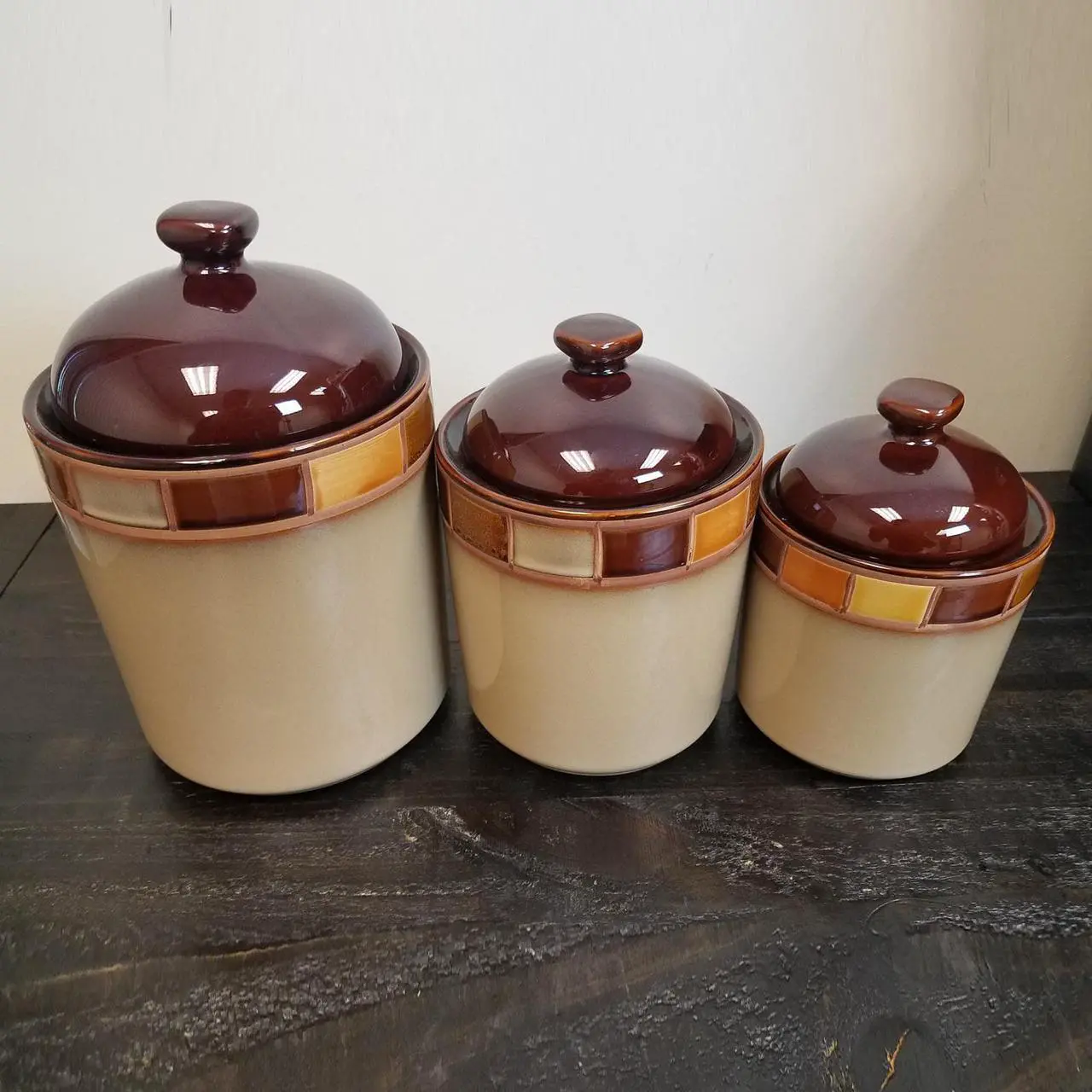 Alt view image 8 of 9 - Gibson 69783.03 Casa Estebana Canister Set, Beige & Brown - 3 Piece