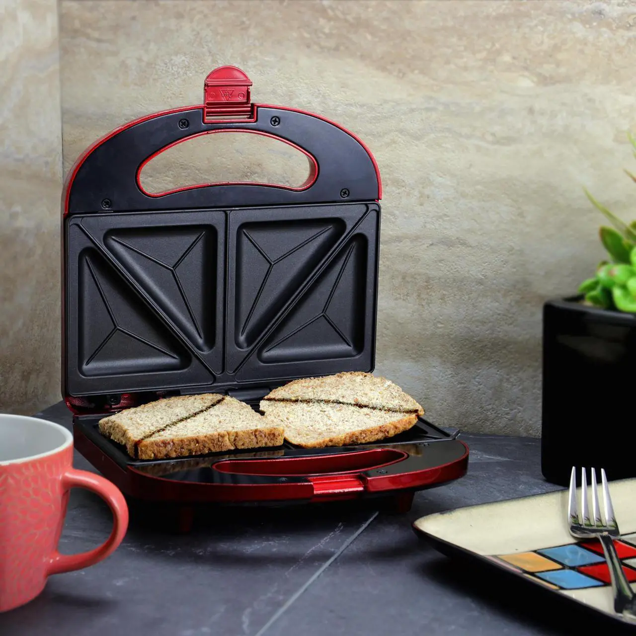 Alt view image 4 of 6 - Better Chef IM-287R Sandwich Grill, Red