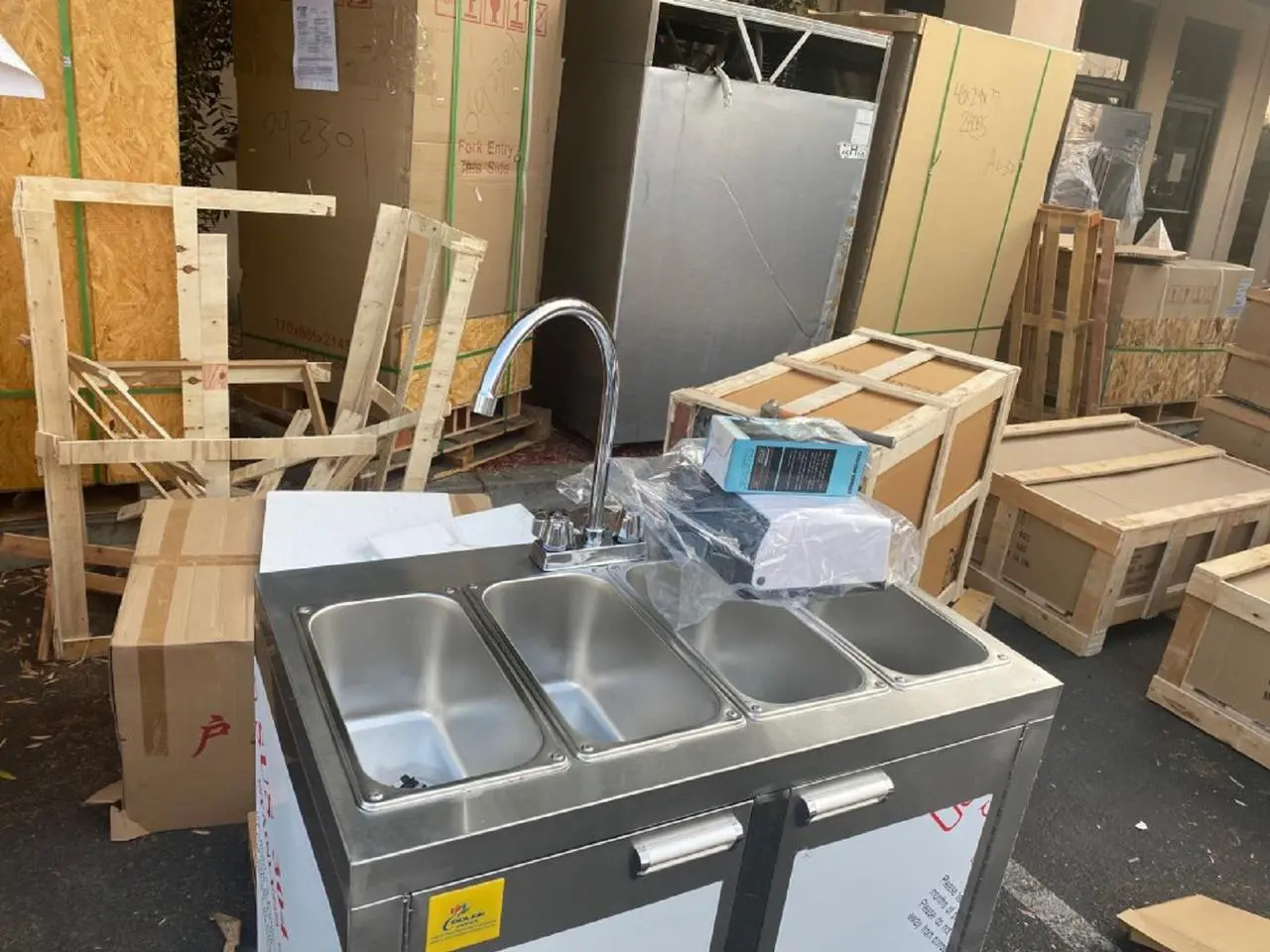 Alt view image 3 of 4 - New 30" Portable Food Truck Hand Wash Sink Sink4.1