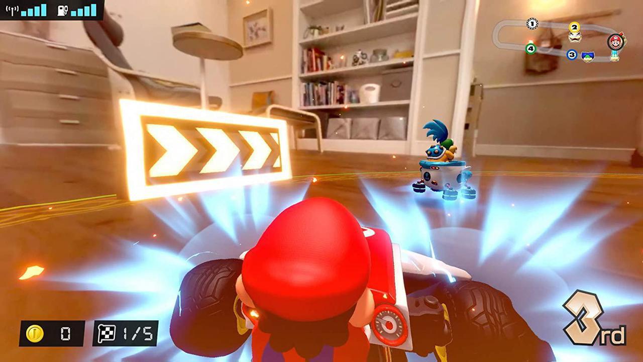 Alt view image 7 of 7 - Mario Kart Live: Home Circuit -Mario Set - Nintendo Switch Mario Set Edition