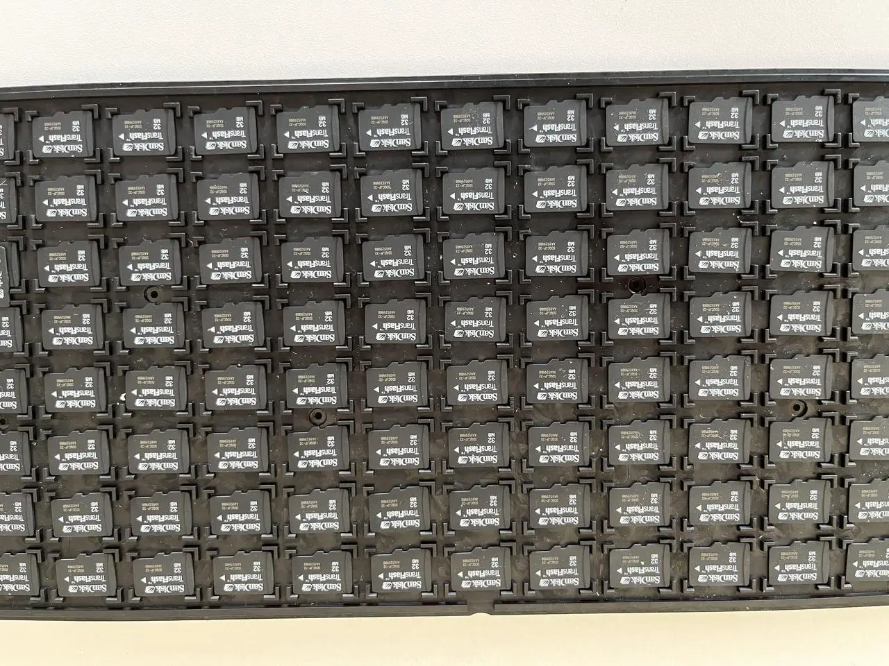 Alt view image 4 of 7 - Original!!! Lots of Sandisk 32MB Micro SD Card Standard Flash Memory Card Memory Microsd TF Card (New Bulk Bare Card Wholesale) 100% New MicroSD 32MB  10pcs/lot