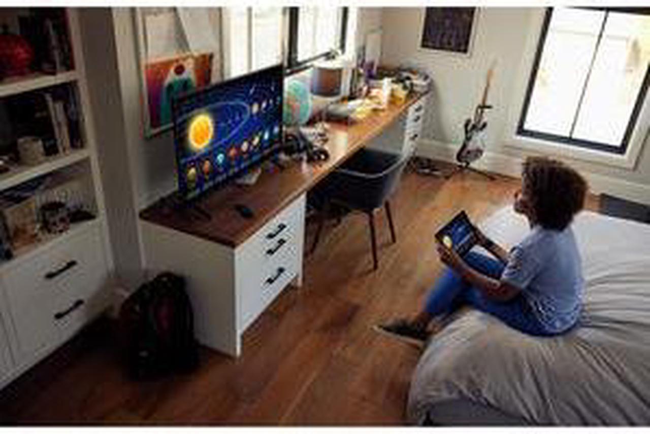 Alt view image 9 of 9 - VIZIO D-Series 40" Class (39.5" Diag) Full HD Smart TV | D40f-J09