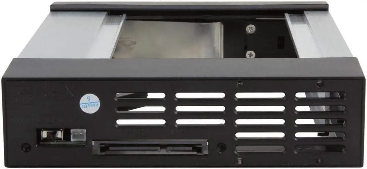 Alt view image 10 of 11 - iStarUSA BPN-DE110SS-BLACK Trayless 5.25" to 3.5" SATA SAS 6 Gbps HDD Hot-swap Rack