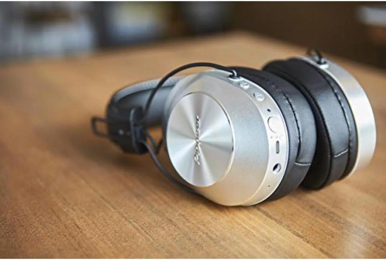 Alt view image 19 of 20 - Pioneer Bluetooth 3.0 and Hi-Res Audio Over Ear Wireless/Wired Stereo Headphone with Built-In Mic, 12 Hours Battery, Pair 8 Devices, 40mm Drivers, 1.2m Cable, 9 Hz to 22 kHz, Silver (SE-MS7BT-S)