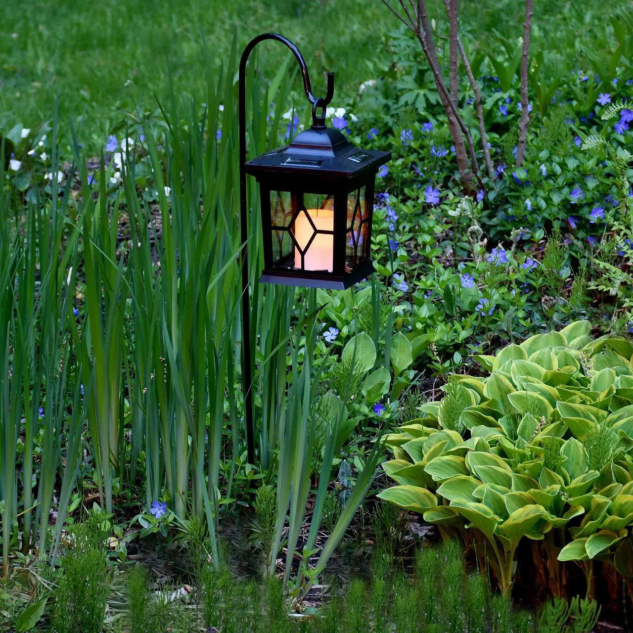 Alt view image 2 of 5 - Solar Lantern with Shepherd's Hook - Black