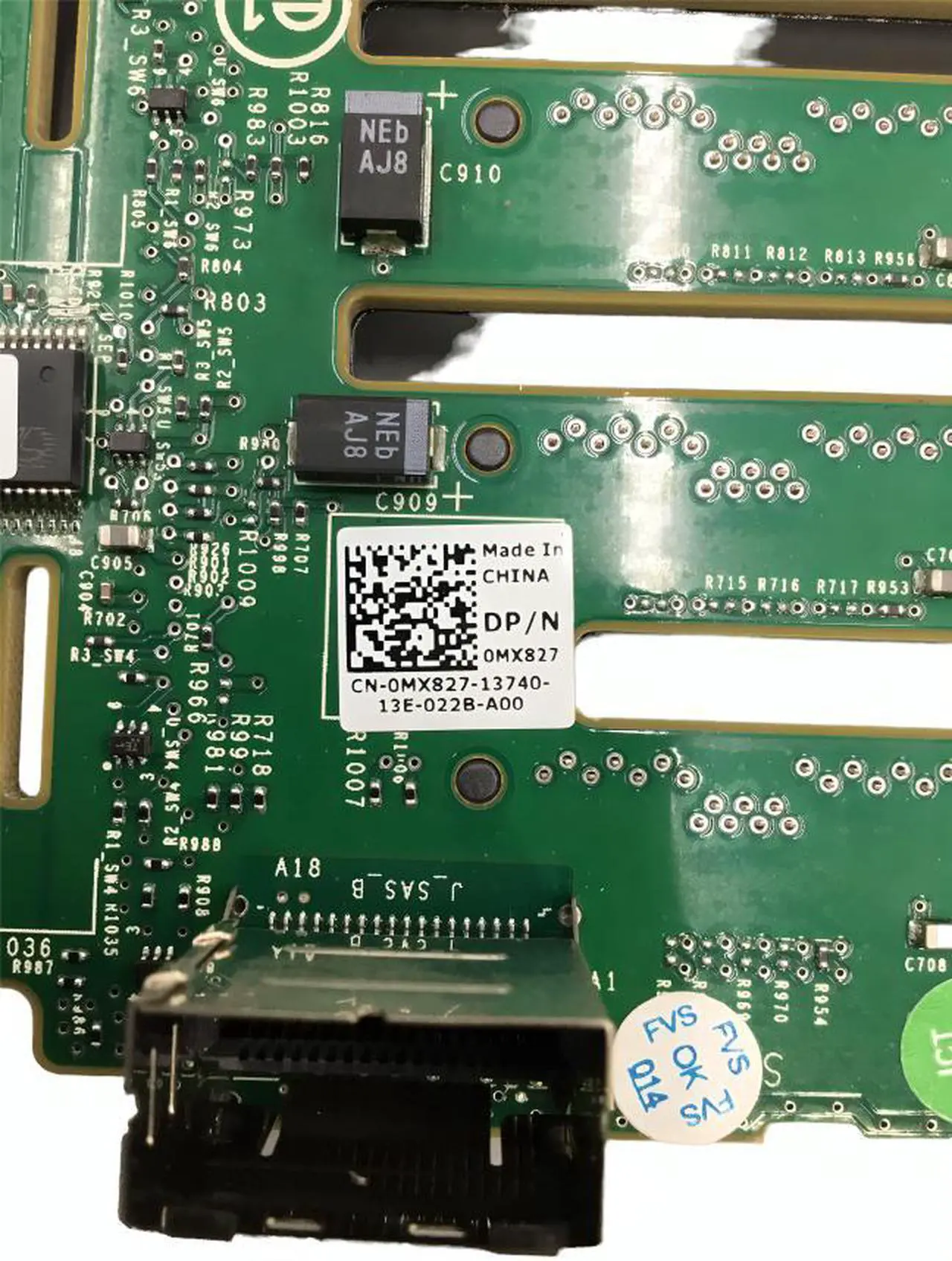 Alt view image 4 of 4 - Dell PowerEdge R710 2.5X8 SAS Backplane 0MX827