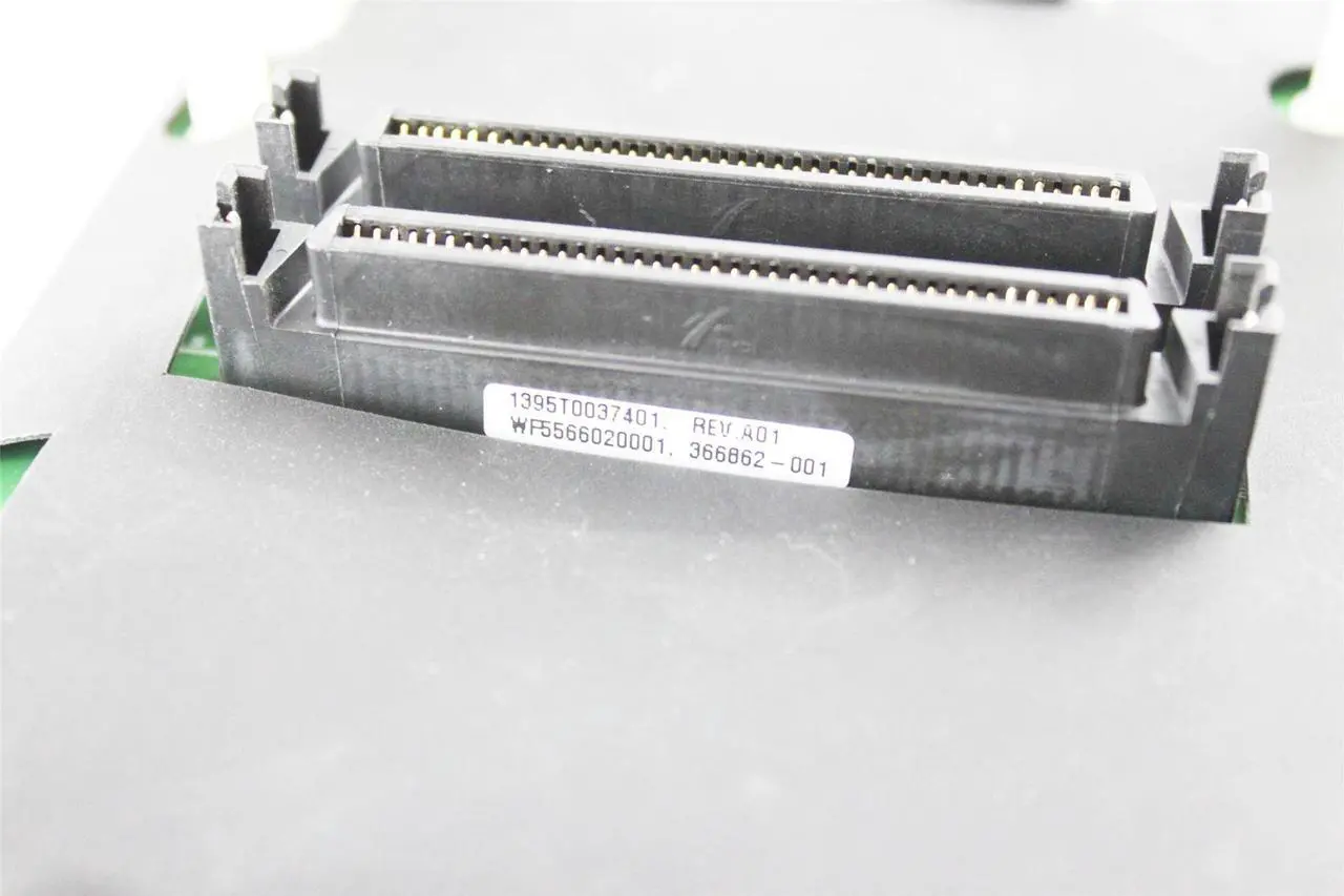 Alt view image 3 of 3 - HP Proliant ML350 G4 Server 6-Port SCSI Backplane Board 366862-001