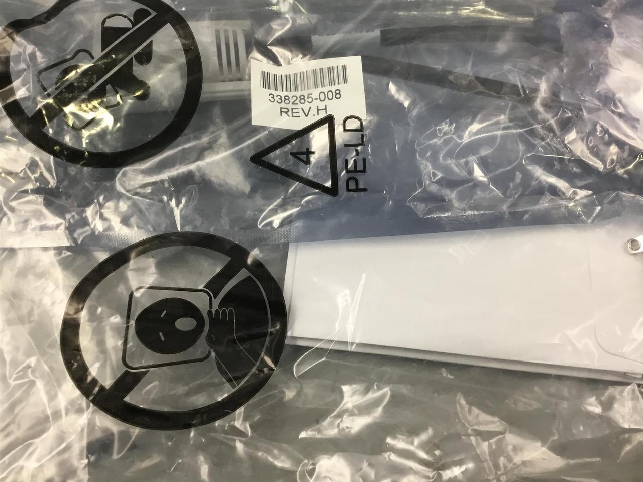 Alt view image 5 of 6 - HP 338285-008 DMS-59 Male to Dual VGA Female Y-Splitter Cable Adapter