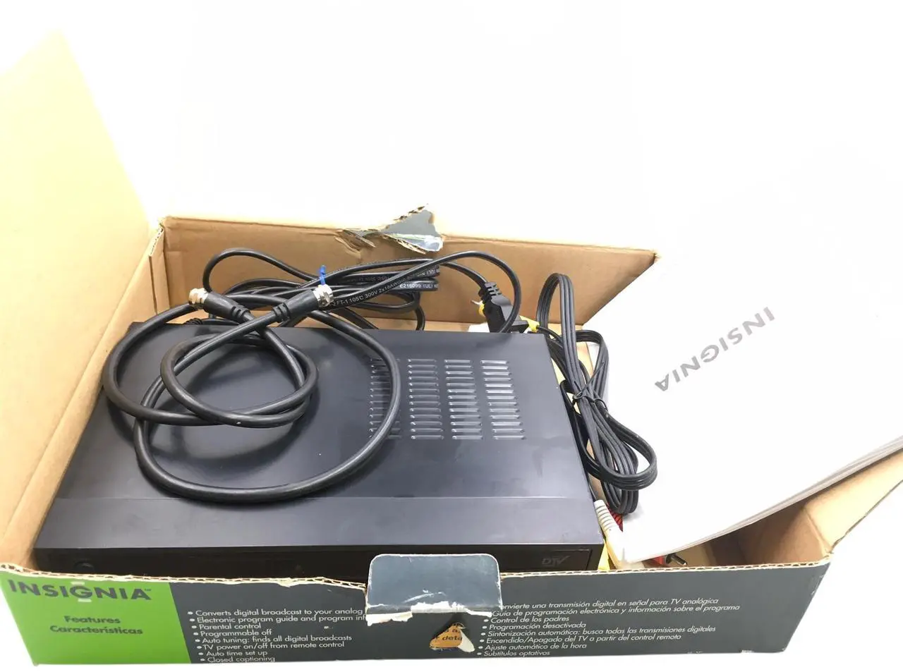 Alt view image 4 of 7 - Apex DT250A Digital TV Converter Box Analog Pass Through W / Cables No Remote