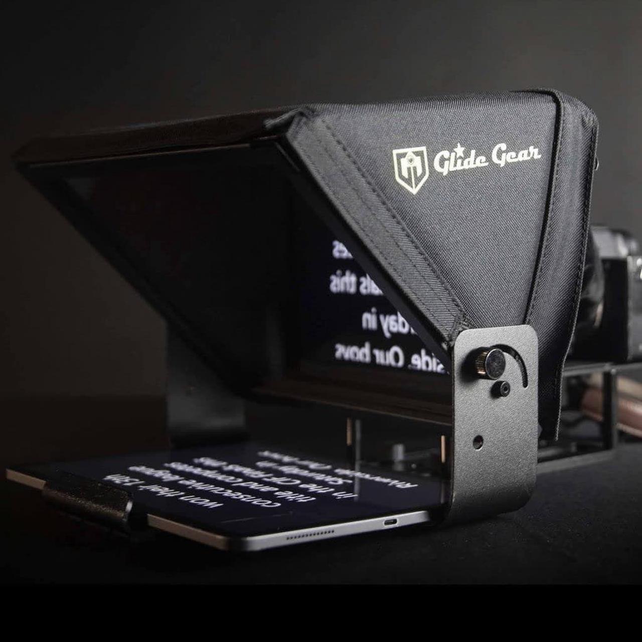 Alt view image 3 of 3 - Glide Gear V2 Portable Tablet Travel Teleprompter with Carry Case