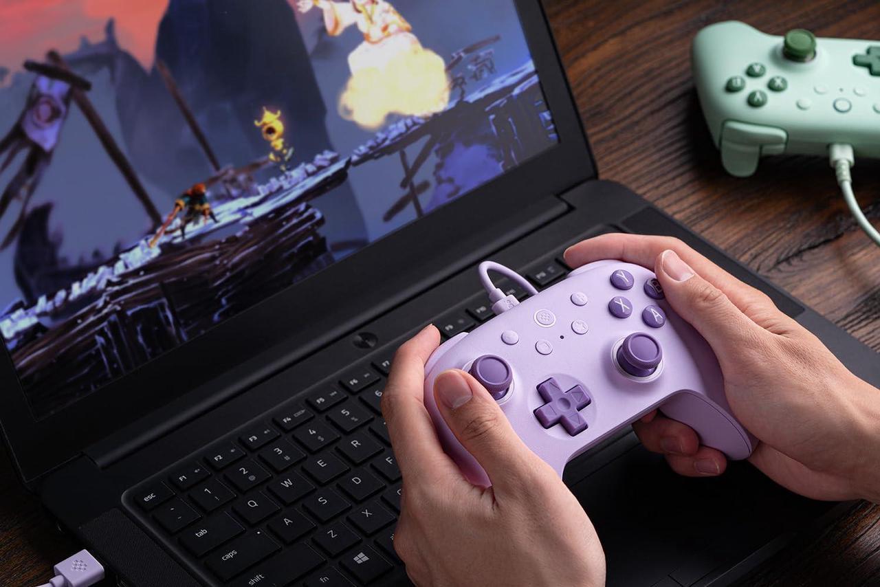 Alt view image 5 of 5 - Ultimate 2C Wired Controller Purple