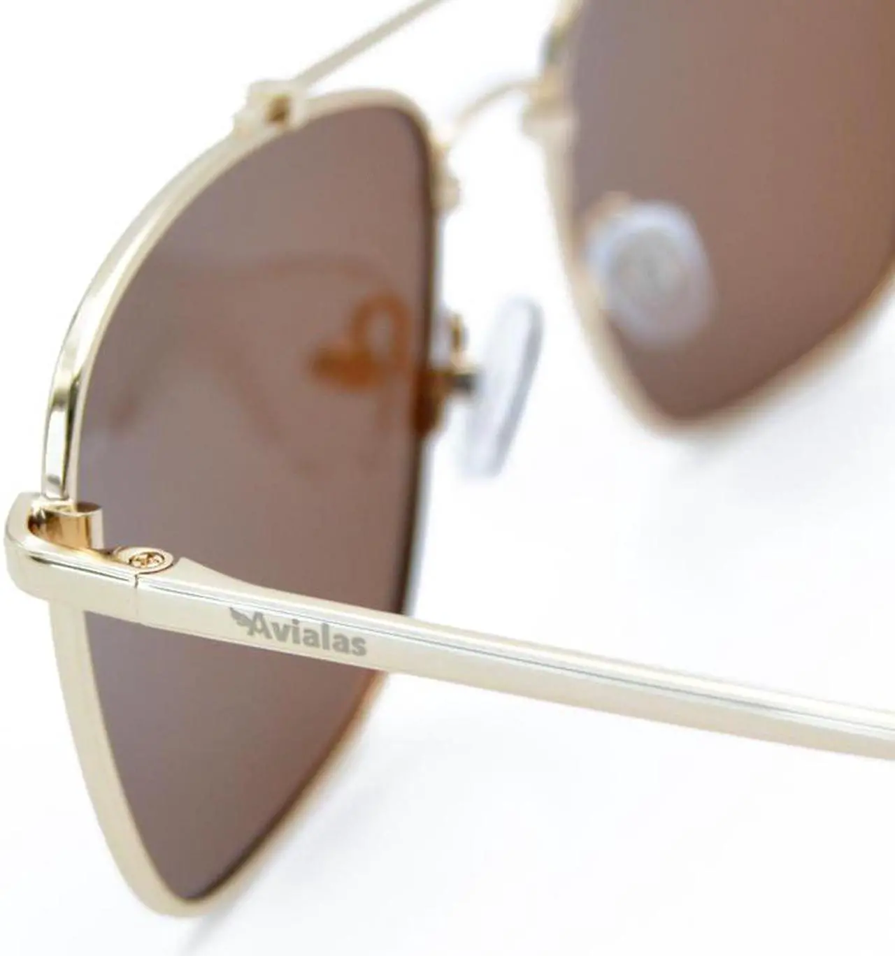 Alt view image 4 of 6 - Avialas Sheliak Sunglasses, Lentes de sol para hombre
