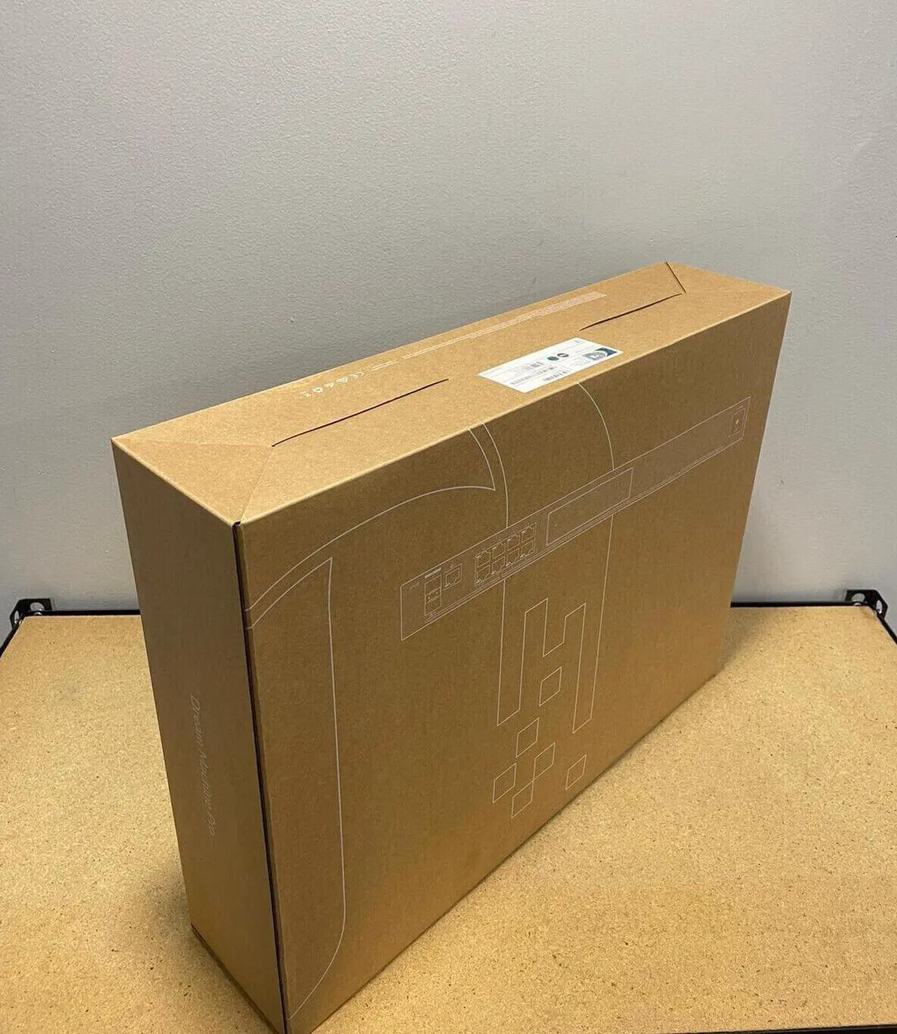 Alt view image 2 of 2 - Ubiquiti UDM-Pro UniFi Network Dream Machine Pro New Sealed