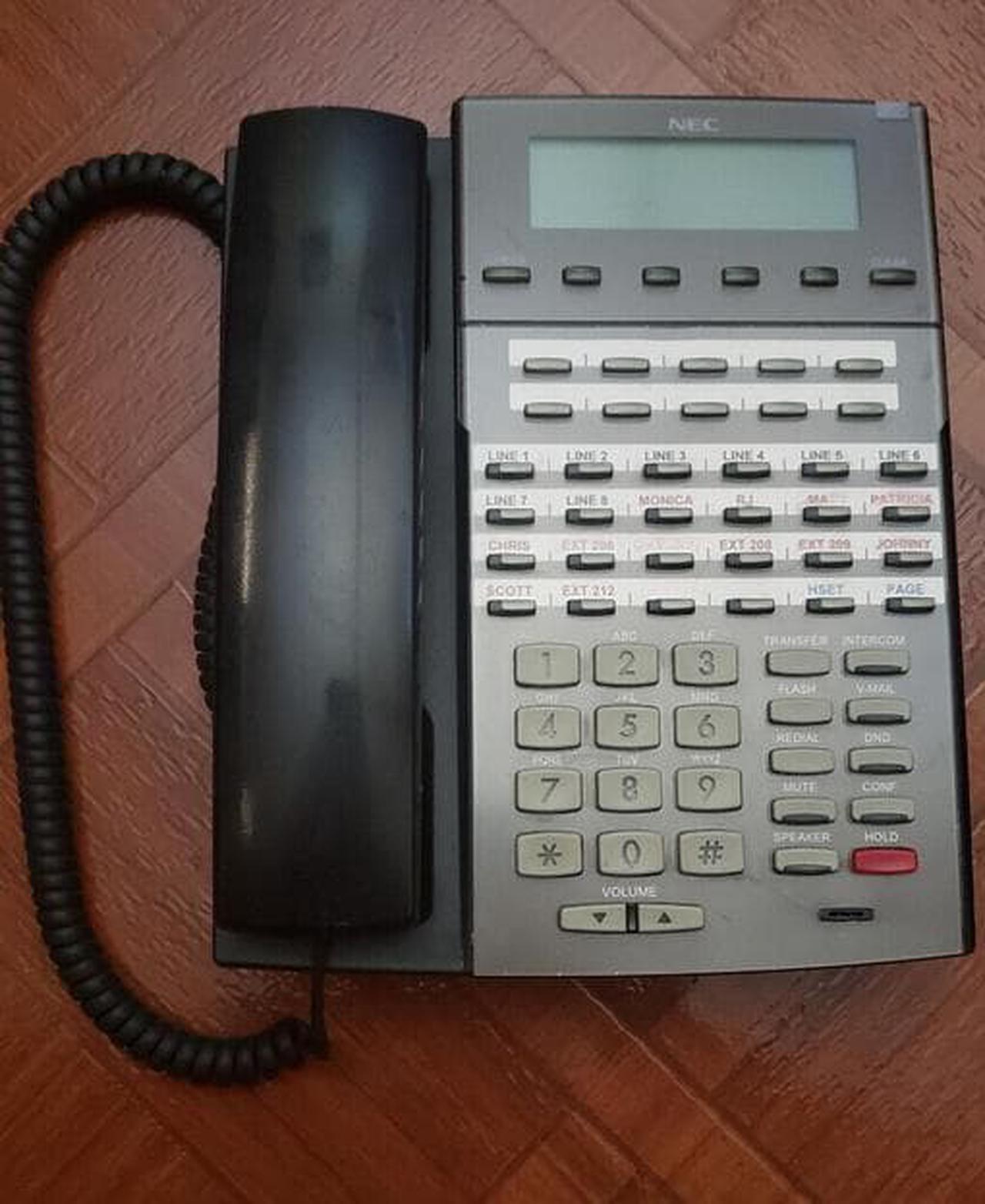 Main image of NEC VOIP DSX 34B Display Tel BK IP Phone 1090021 NEC DSX 34B