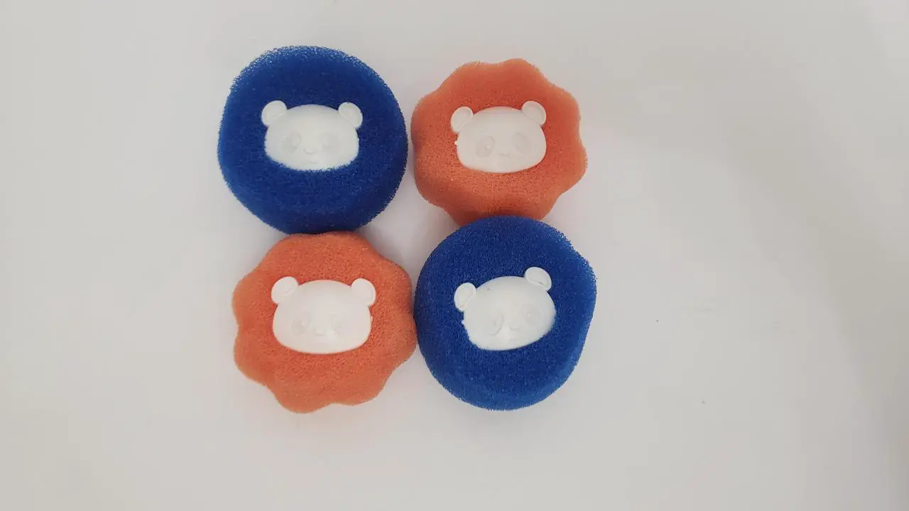 Alt view image 3 of 4 - 4pcs Ball Reusable Washing Machine Pet Hair Remover Cleaning Laundry Balls