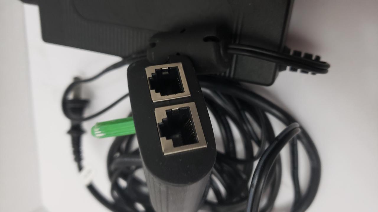 Alt view image 2 of 4 - Ingenico ICT220 Terminal Credit Card and CHIP Reader