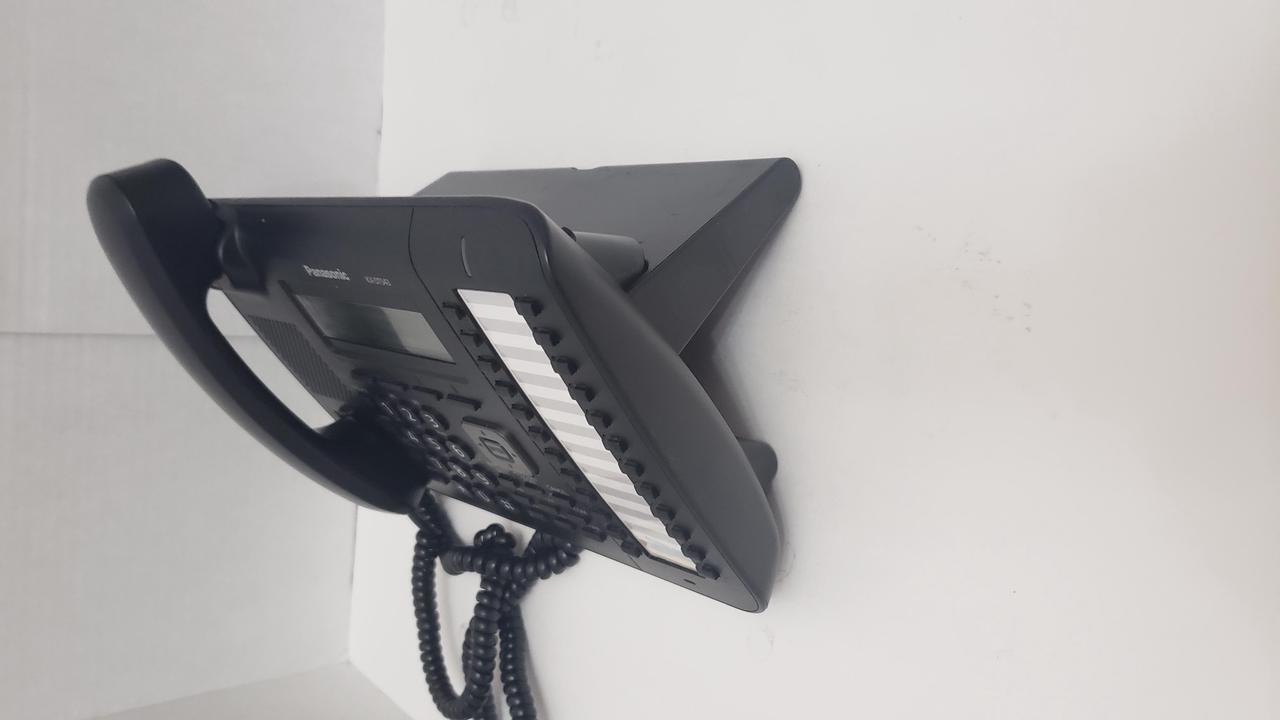 Alt view image 6 of 7 - Panasonic KX-DT543 24 Button 3-line Digital Telephone