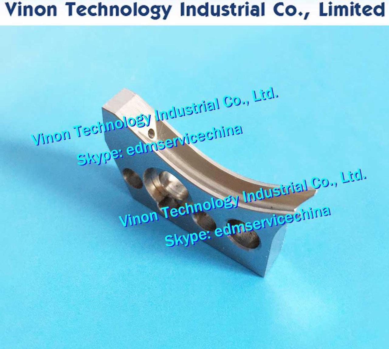 200434544 edm V Guide for CUT200, CUT300, CUT400 series machine. Charmilles edm spare parts 200.434.544, 434.544, 200-434-544