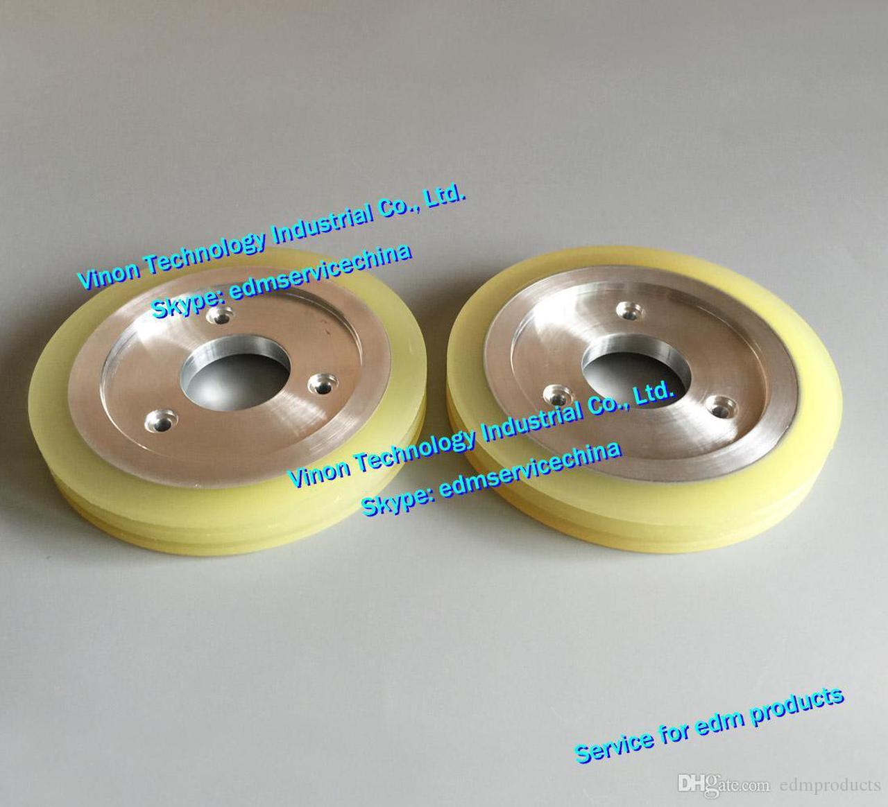 6EC100B404 edm Urethane Roller (U-type) MA406, Ø104xØ30x14mm, Roller D with U-groove, 6EC.100B.404 for Makino U32K. SP43 series