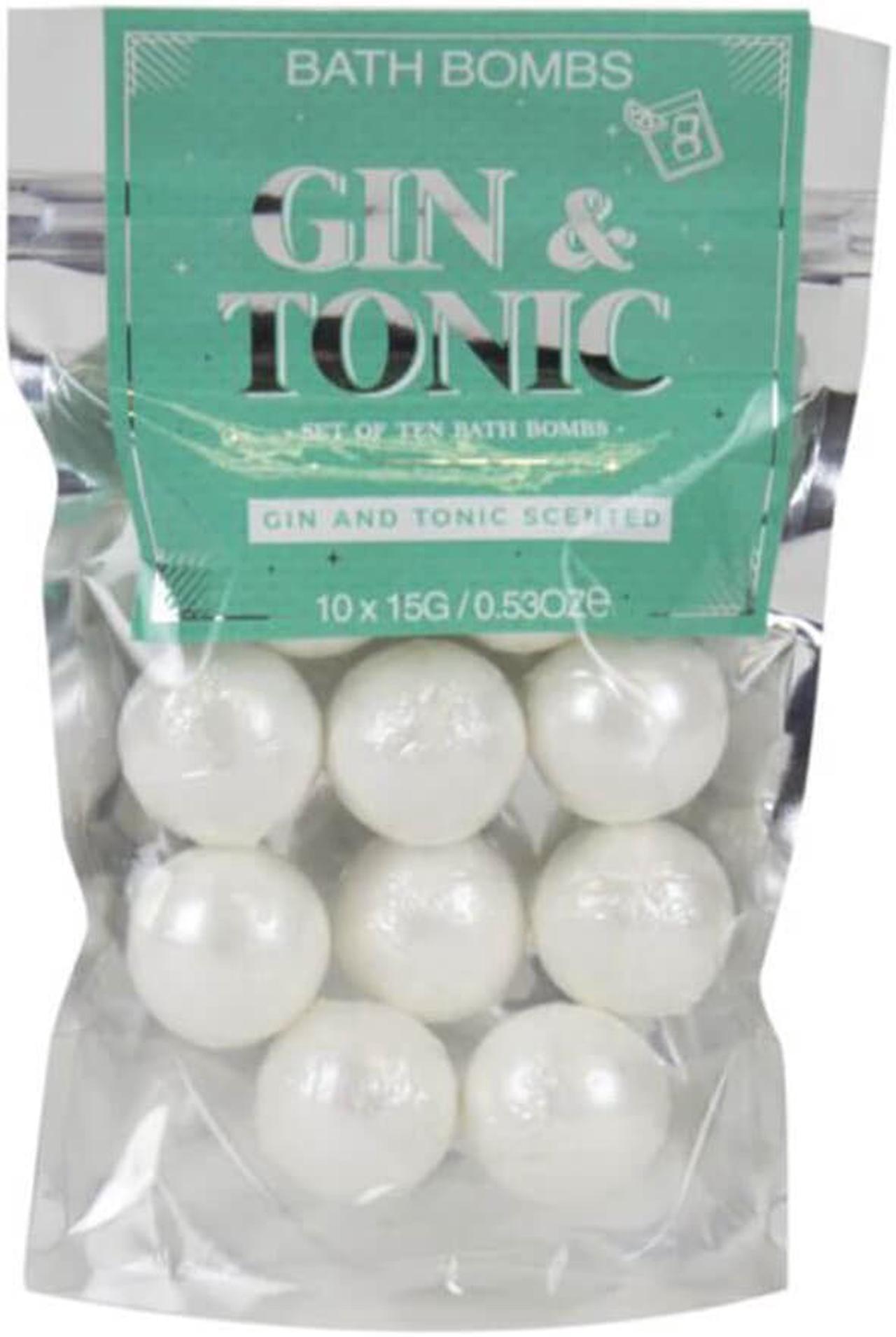 Main image of Gin and Tonic Bath Bombs