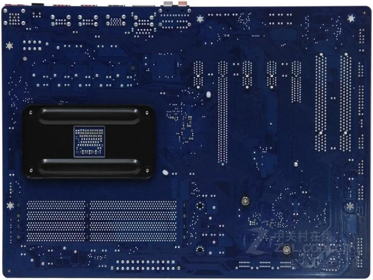 Alt view image 2 of 4 - GIGABYTE GA-970A-D3 Socket AM3+/AM3 AMD 970 DDR3 32GB ATX
