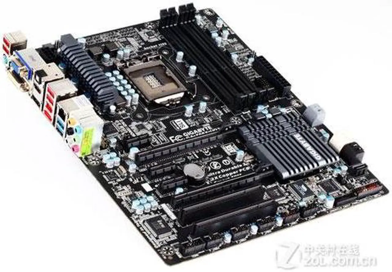 Alt view image 2 of 3 - GIGABYTE GA-Z68X-UD3H-B3 LGA 1155 Intel Z68 DDR3 32GB ATX