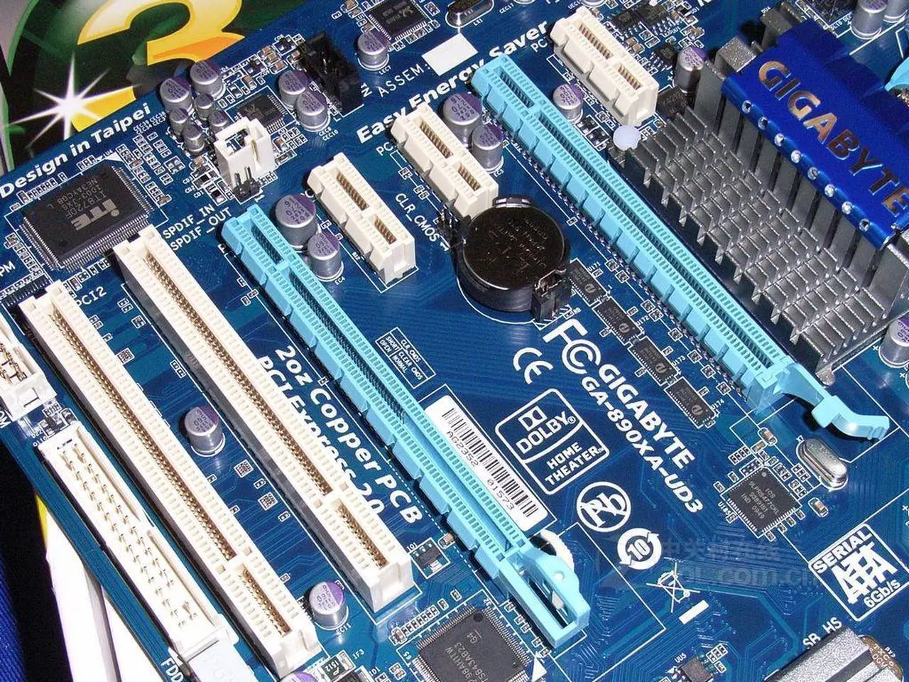 Alt view image 3 of 4 - GIGABYTE GA-890XA-UD3 Socket AM3 AMD 790X DDR3 16GB ATX