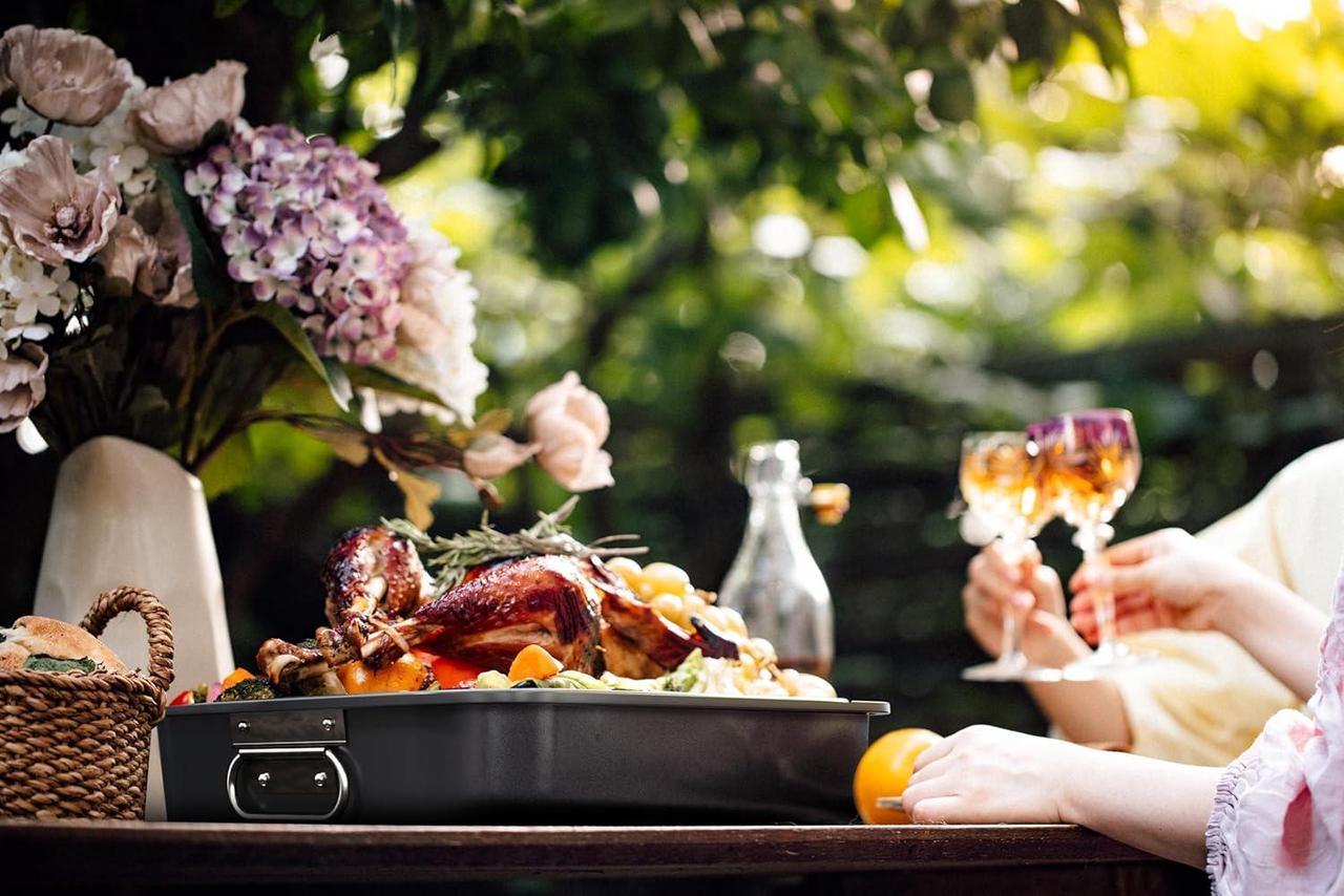 Alt view image 5 of 7 - CHEFMADE Roasting Pan, 15-Inch Non-Stick Metal Roasting Pan with Rack, Banking Pan for Lasagna Vegetable and Meat, Chicken Roasting Pan 15.35" x 11.4" x 2.24"