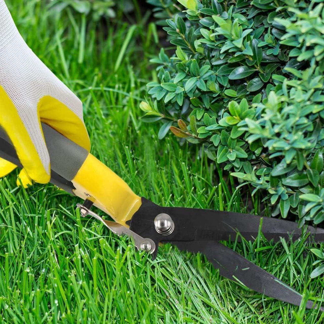Alt view image 4 of 7 - Jardineer Grass Shears Handheld, Razorsharp Hand Grass Clippers, Non-Slip Grass Clippers & Shears, Grass Shears Manual for Lawn, Hand Shears and Clippers for Grass
